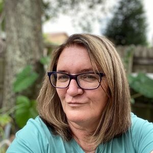 Meet your Posher, Karen